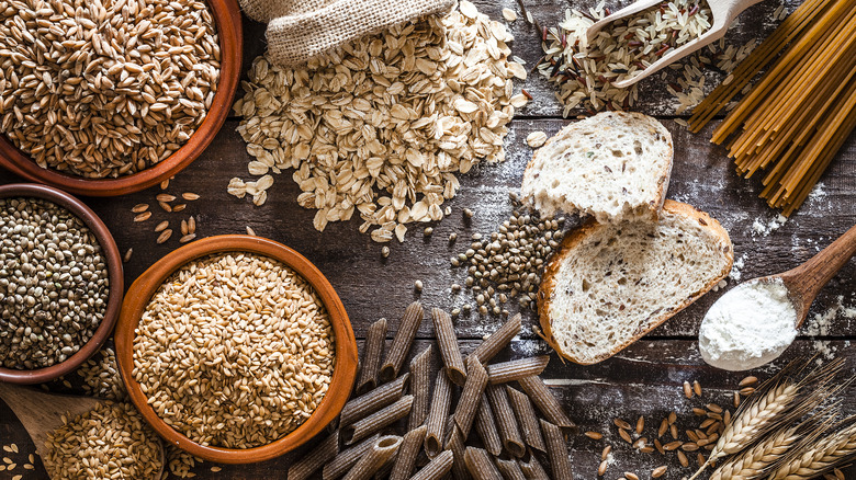 Table filled with grains