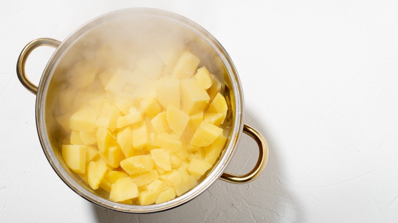 pot of boiling potatoes