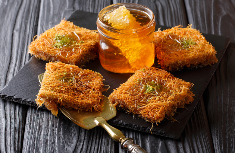 Israel: Kanafeh   