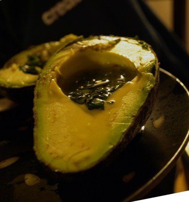 Avocado with mint and honey