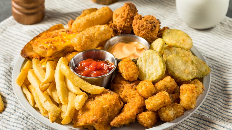 Fried food platter