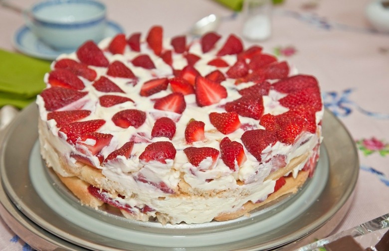 Strawberry Shortcake Icebox Cake