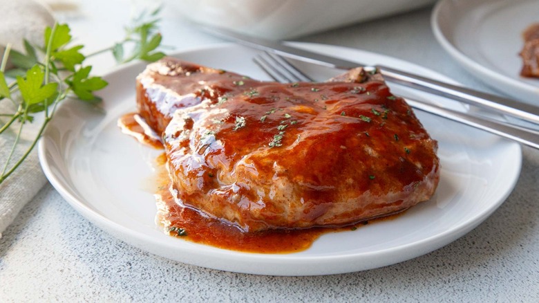 pork chops with barbecue sauce