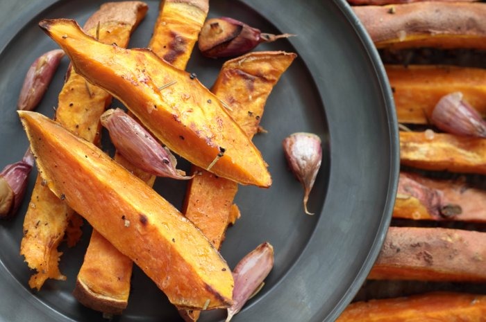 Baked Sweet Potato Fries with Parmesan and Cinnamon