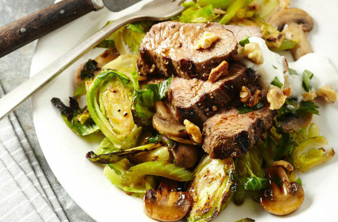 Beef Medallions with Horseradish Sauce, Celery, and Mushrooms