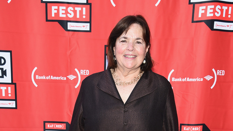 Ina Garten speaks at event