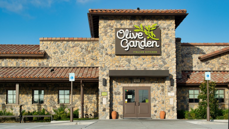 Olive Garden exterior