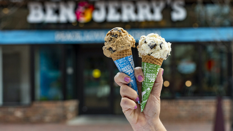 Hand holding an ice cream cone