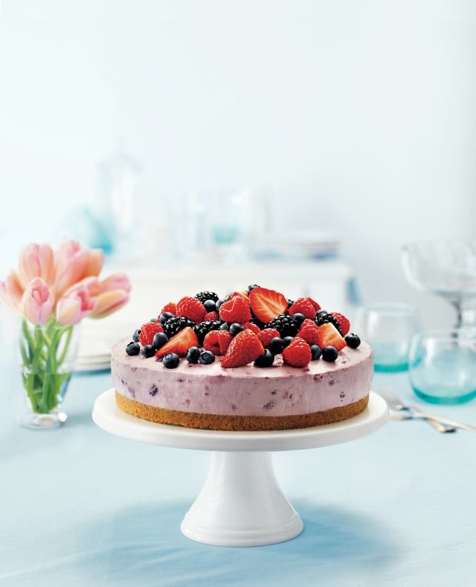 Berry Bliss No-Bake Cheesecake