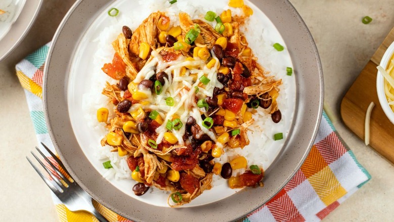 Slow Cooker Fiesta Chicken