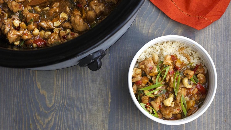 Slow Cooker Cashew Chicken