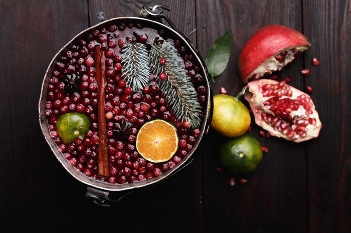 Pomegranate Mulled Wine