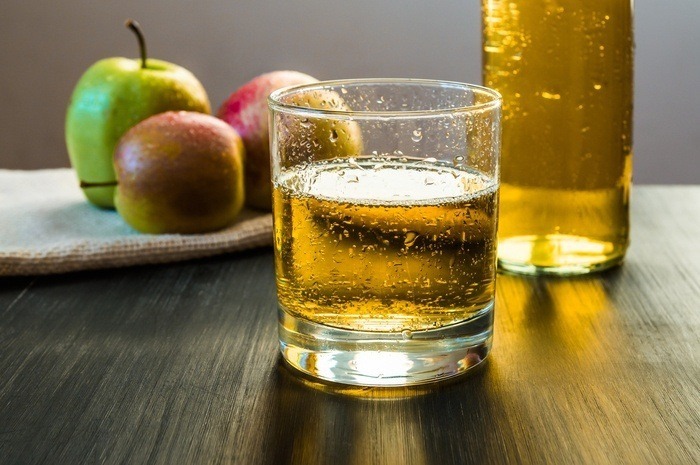 Sparkling Apple Cocktail