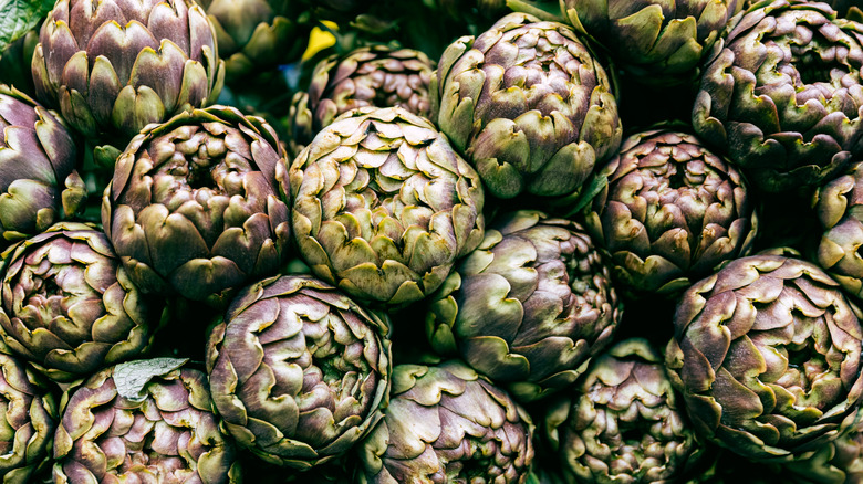 a pile of artichokes 