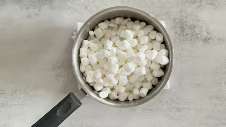 marshmallows in saucepan