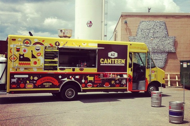 Hamburgers: AZ Canteen, Minneapolis