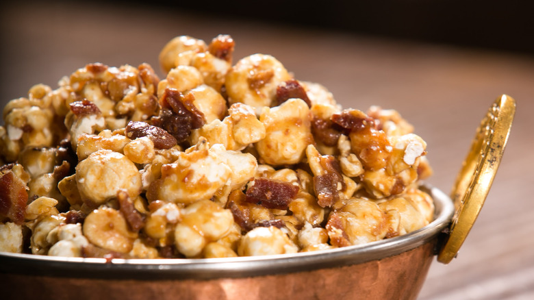 popcorn with candied bacon