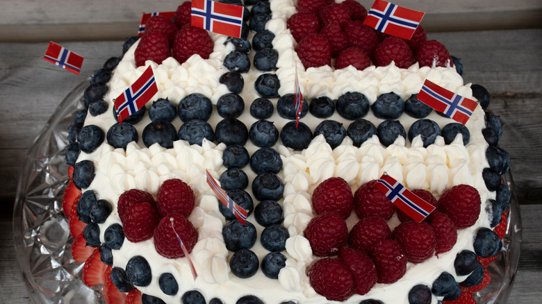 norwegian cream cake