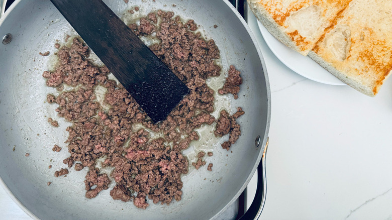 ground beef in frying pan