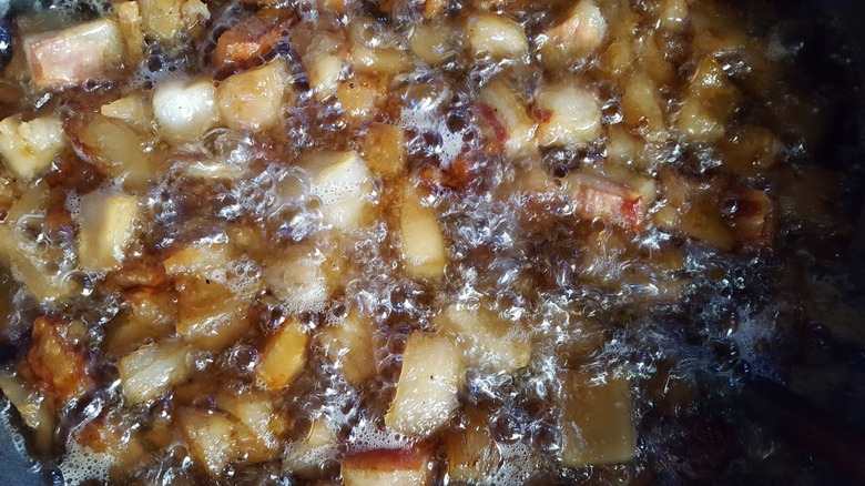 boiling pork rinds