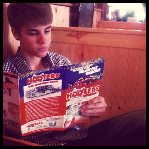 Hooters 