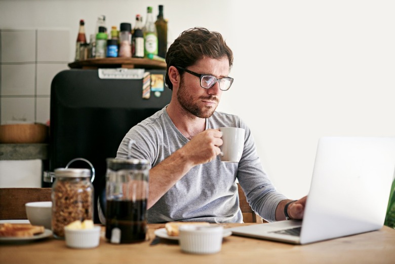 Drinking Coffee Before You Eat 