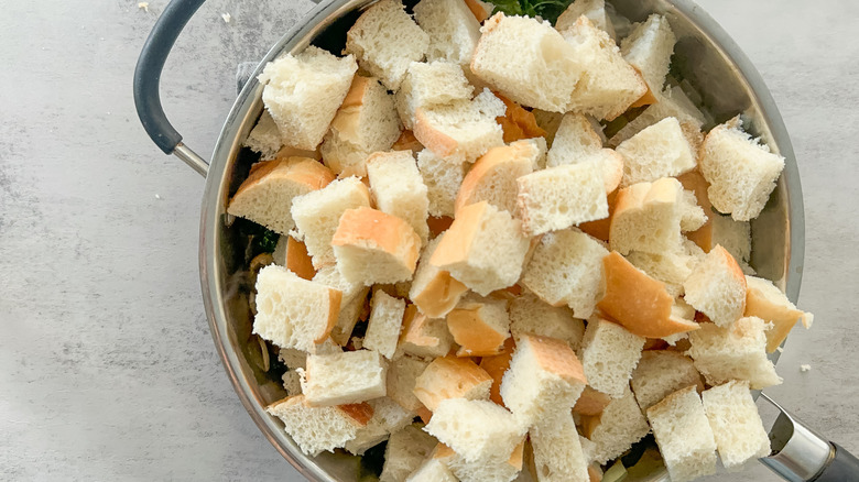 add bread cubes to skillet