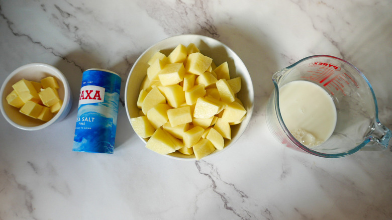 ingredients for buttery mashed potatoes