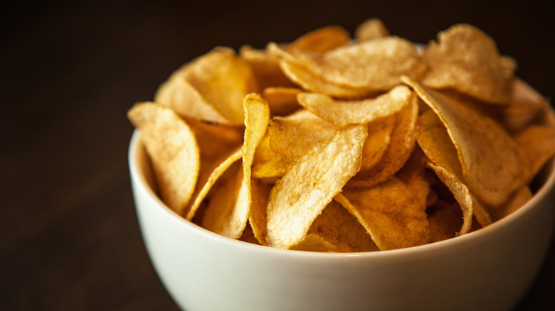 A bowl of potato chips