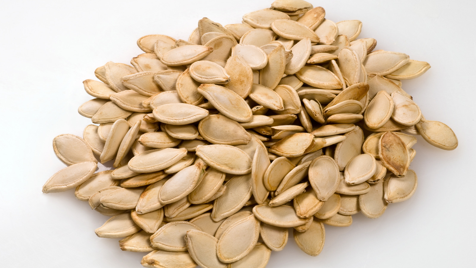 Can You Safely Eat The Shells Of Pumpkin Seeds?