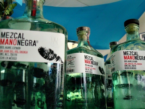 Mezcal Mano Negra