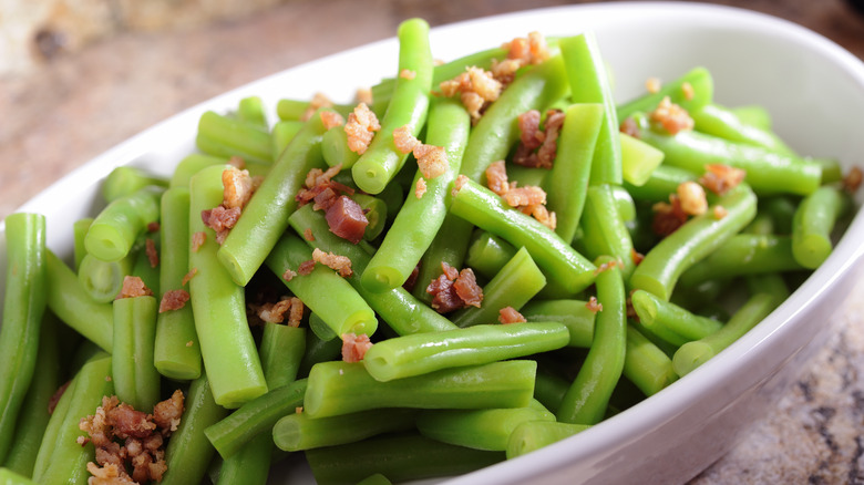 green beans with bacon