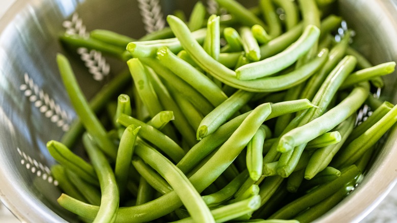 green beans in colander