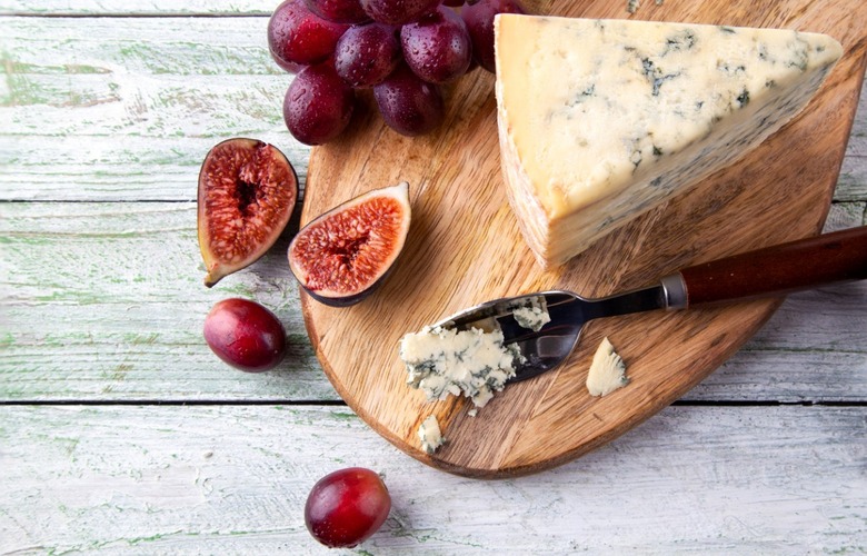 Stilton blue (England) 