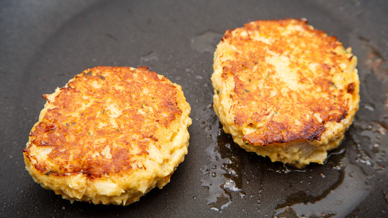 Sautéing crab cakes