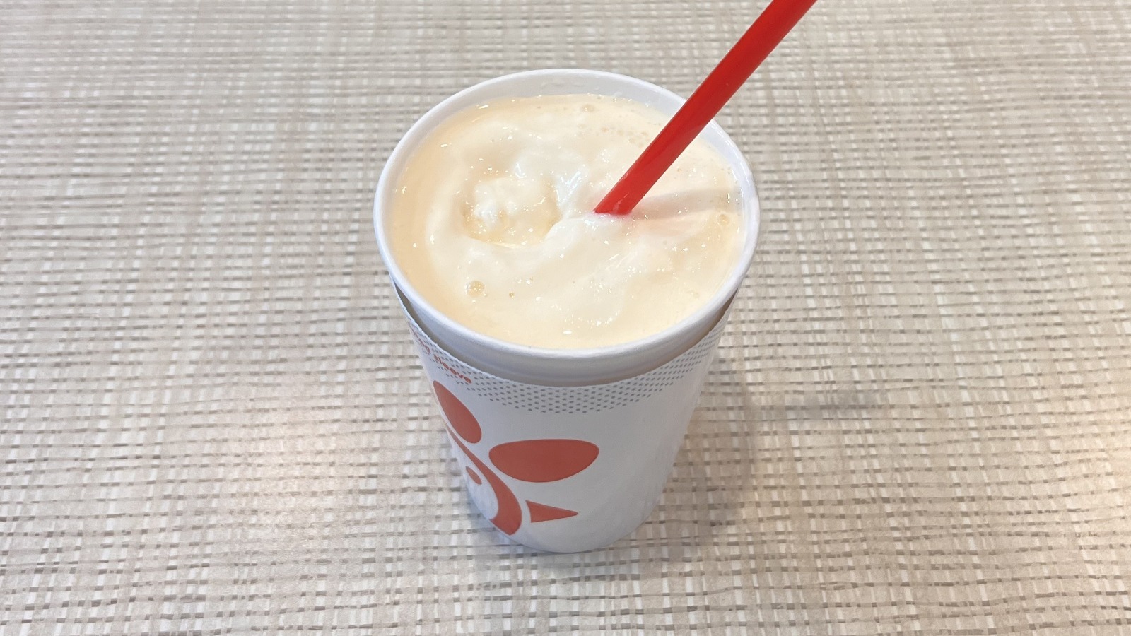 Chick-Fil-A's New Mango Passion Frosted Lemonade Made Us Feel Like We ...