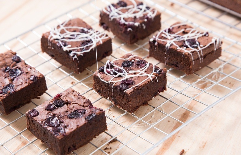 Chocolate and Cherries Fudge