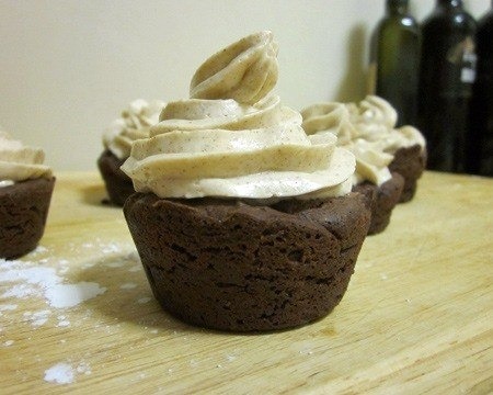 Chocolate-Tabasco Cupcakes with Cinnamon Frosting