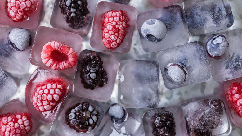 Frozen berries