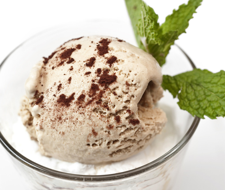 cinnamon ice cream