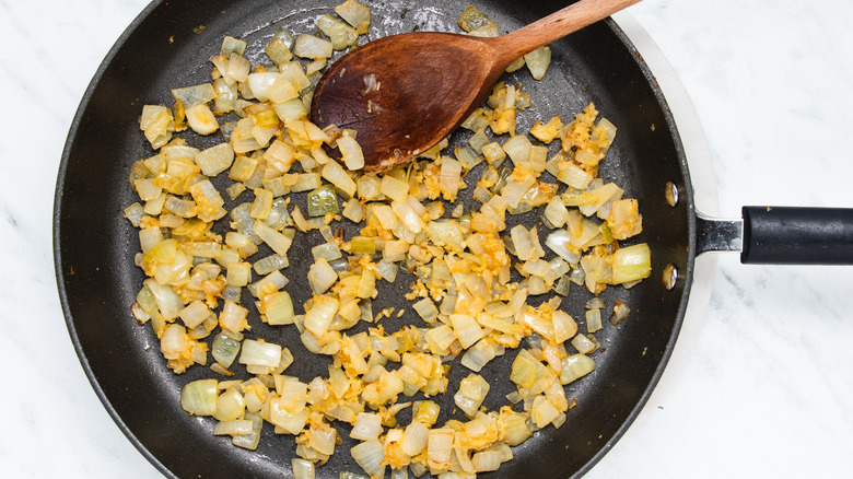 onion in frying pan 