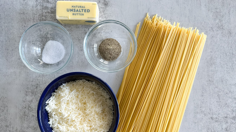 ingredients for cacio e pepe