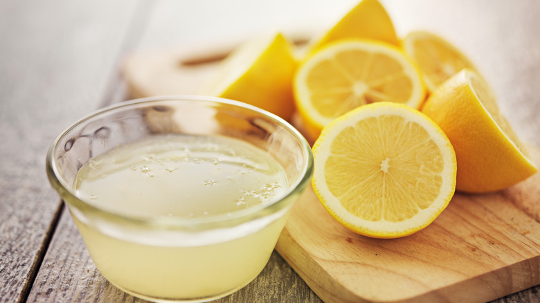 fresh lemon juice and lemons