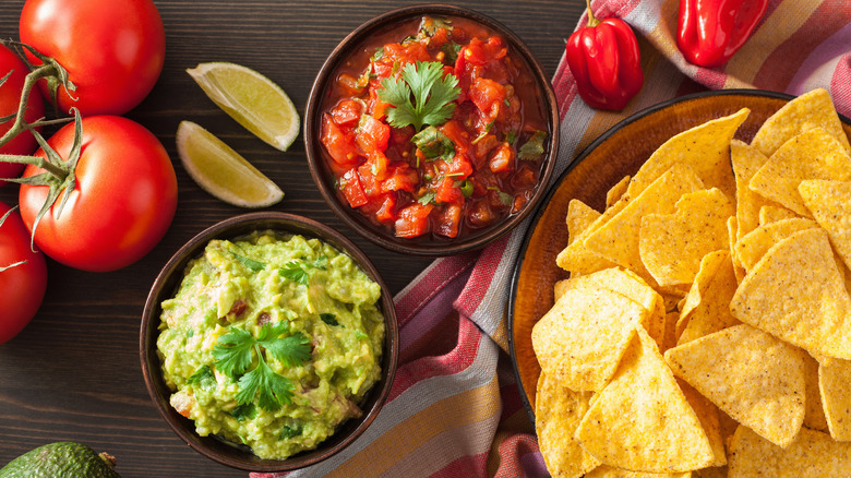 birdseye of chips, salsa, guacamole