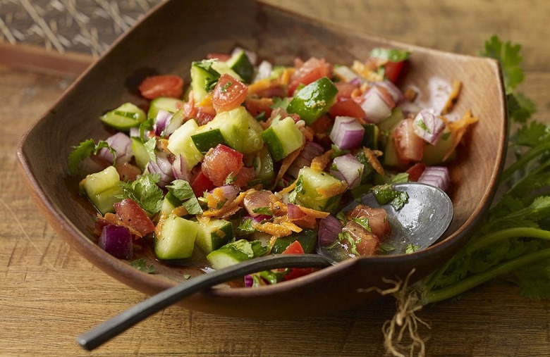 Fresh Tomato and Cucumber Salad 