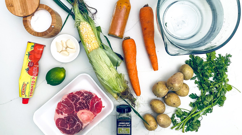 ingredients for caldo de res