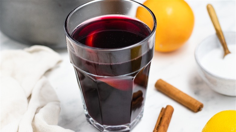 comforting mulled wine in glasses 