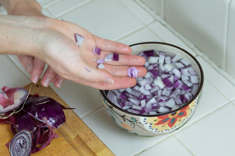 Soak onions in water