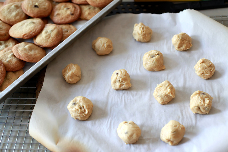 Refrigerate your cookie dough before baking