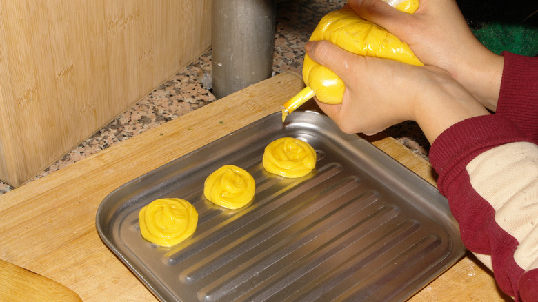 piping cornbread for cookies